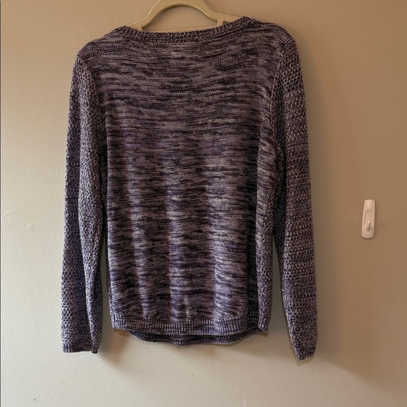 Croft & Barrow Lavender Sweater Size L - Picture 4 of 5
